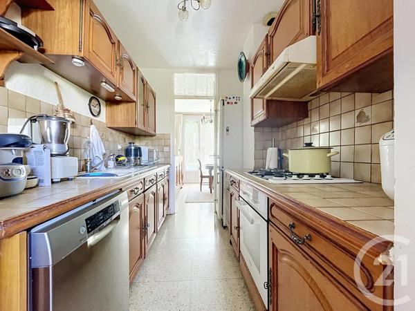 Maison à vendre  6 pièces - 100,51 m 2   BAGNOLS SUR CEZE  - 30