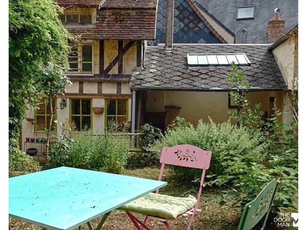 Maison - Vendu - 232 m² - SEES | The Door Man