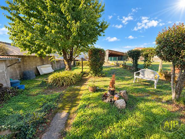 Maison à vendre Sevremoine - 5 pièces, 82m² avec 4 chambre(s) à 171 440€ - AJP Immobilier Saint-Macaire-en-Mauges