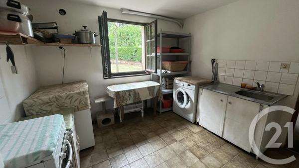 Maison à vendre  4 pièces - 115 m 2   LA CANOURGUE  - 48