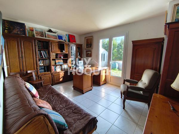 Secteur Exclusif : Un Panorama sur la Citadelle du Château d'Oléron - Maison de 131m², 5 chambres