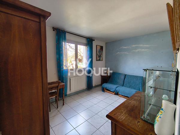 Secteur Exclusif : Un Panorama sur la Citadelle du Château d'Oléron - Maison de 131m², 5 chambres