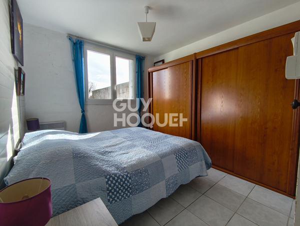 Secteur Exclusif : Un Panorama sur la Citadelle du Château d'Oléron - Maison de 131m², 5 chambres