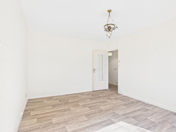 Appartement
         2 pièces
        - 58 m² Exclusivité 84 900 € *
