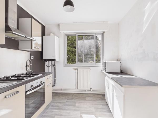 Appartement
         2 pièces
        - 58 m² Exclusivité 84 900 € *