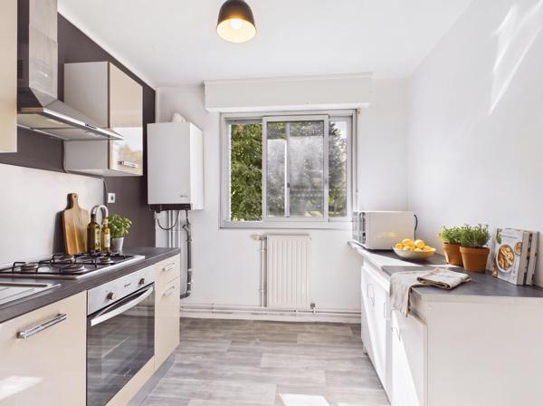 Appartement
         2 pièces
        - 58 m² Exclusivité 84 900 € *