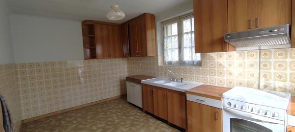 Maison à vendre  5 pièces - 137,70 m 2   LE VIGAN EN QUERCY  - 46
