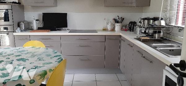 Maison de 252 m² sur terrain verdoyant de 6403 m²
11 pièces dont 5 chambres