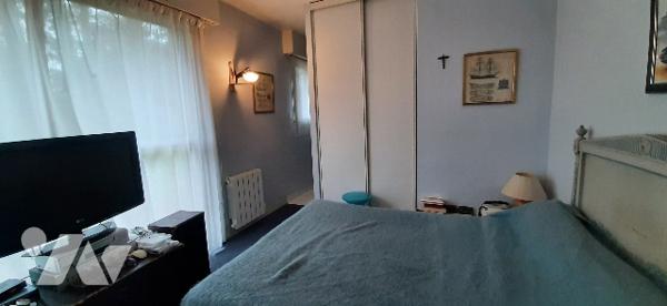 Maison de 252 m² sur terrain verdoyant de 6403 m²
11 pièces dont 5 chambres