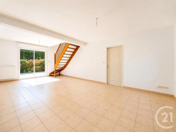 Maison à vendre  6 pièces - 105,60 m 2   LESCURE D ALBIGEOIS  - 81