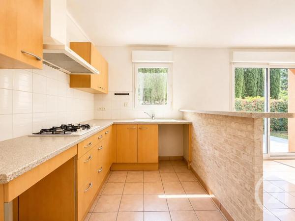 Maison à vendre  6 pièces - 105,60 m 2   LESCURE D ALBIGEOIS  - 81