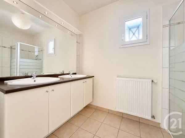 Maison à vendre  6 pièces - 105,60 m 2   LESCURE D ALBIGEOIS  - 81