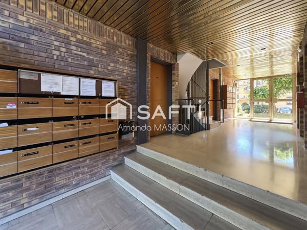 Appartement F4, 4é étage avec ascenseur, bord de Seine