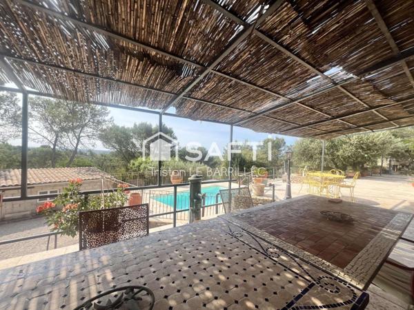 Maison de maître sur les hauteurs de Nîmes – Vue dégagée, cadre exceptionnel