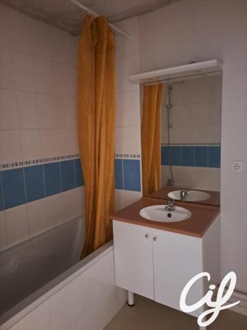 Appartement T3 La Vergne - 69 m2  149 000 Euros