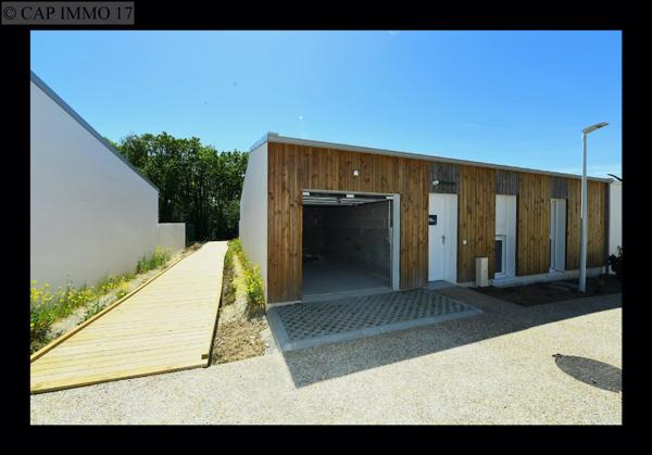 Maison de 105,3 m² en vente à CDA LA ROCHELLE