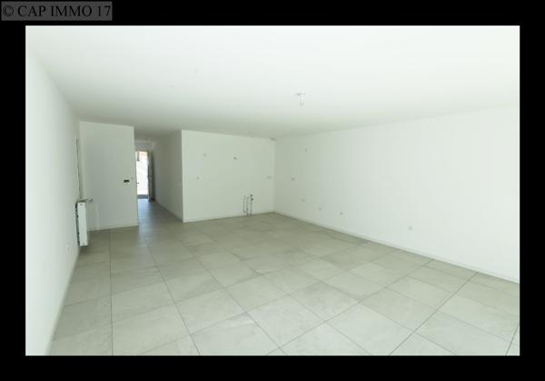 Maison de 105,3 m² en vente à CDA LA ROCHELLE