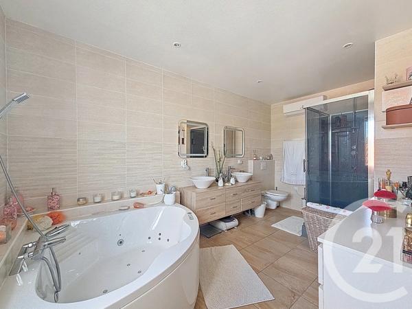 Maison à vendre  6 pièces - 183 m 2   MONTAUBAN  - 82