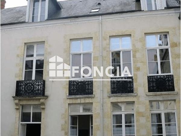 Location Studio 20.5 m² - HOTEL D'ESCURES Orleans 45000