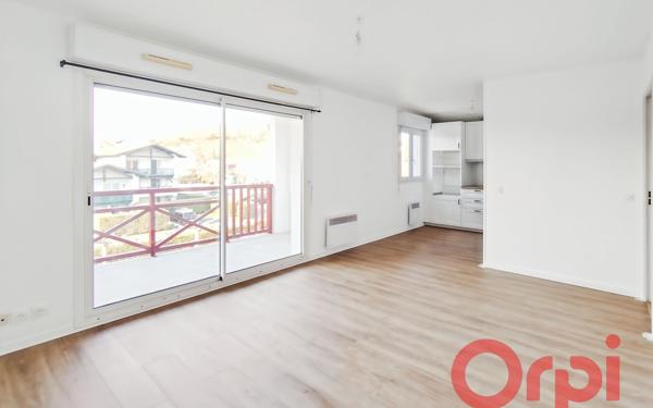 Appartement à louer    2 pièces • 38,83 m2 Cambo-les-Bains