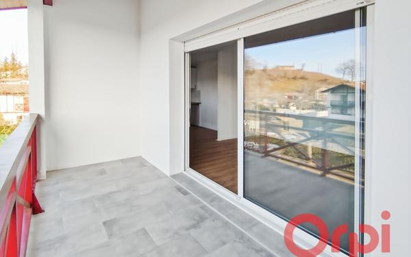 Appartement à louer    2 pièces • 38,83 m2 Cambo-les-Bains