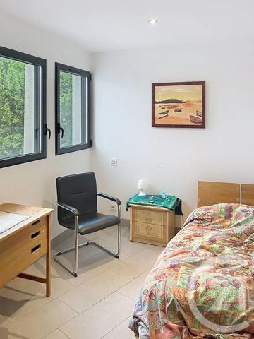 Maison à vendre  6 pièces - 131,17 m 2   ELNE  - 66