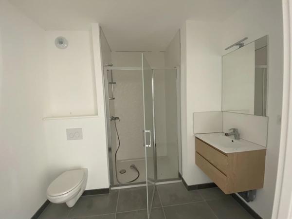 Location Appartement 2 pièces 40 m2 à Lucé