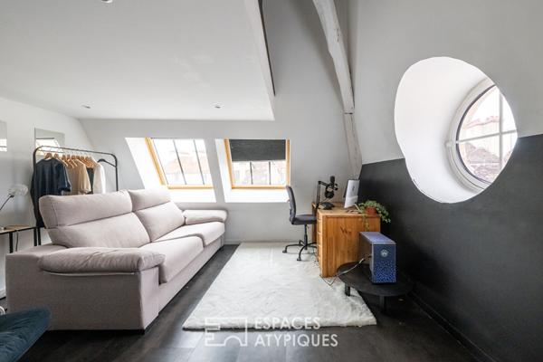 Loft dernier étage en hyper centre