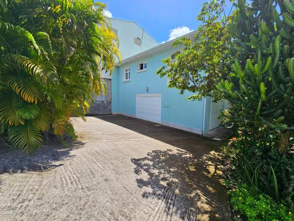 Maison familiale ou investissement – Quartier Acajou prolongé, Le Lamentin