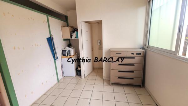 Immeuble à LE LORRAIN (97214)