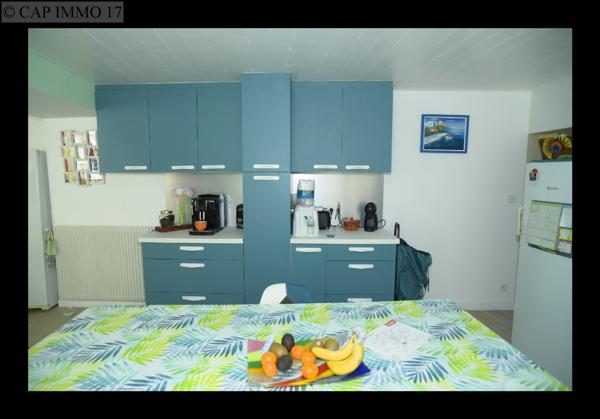 Maison de 93 m² en vente à SECTEUR SURGERES
