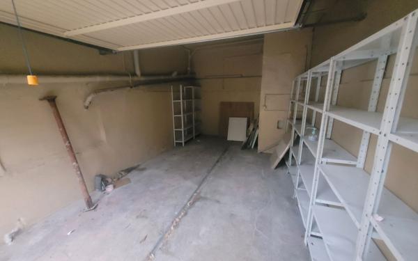 Stationnement à vendre