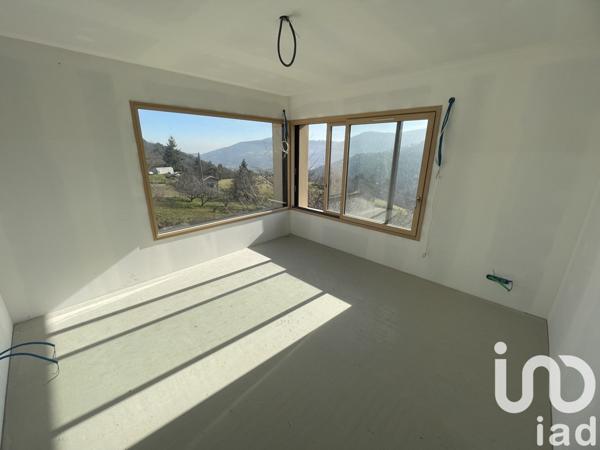 House for sale 5 rooms 220 m² Satillieu