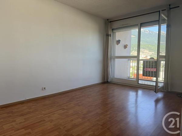 Appartement T2 à vendre  2 pièces - 46 m 2   ECHIROLLES  - 38
