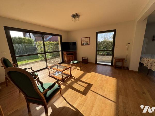 BOIS GUILLAUME Centre - Au pied des commerces