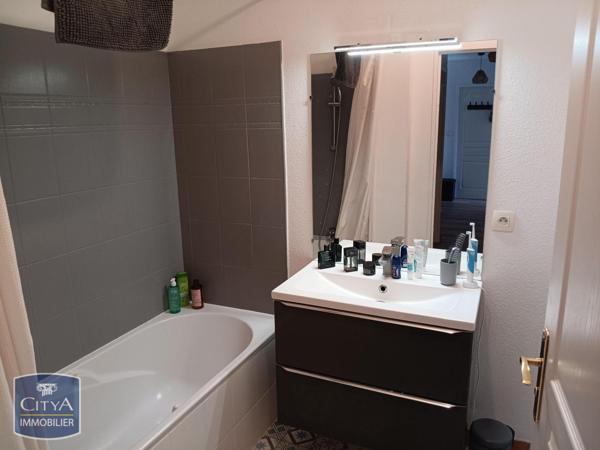 Appartement à louer 3 pièces 64.59m²