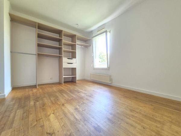 Maison 6 pièce(s) 4 chambre(s) 136 m²