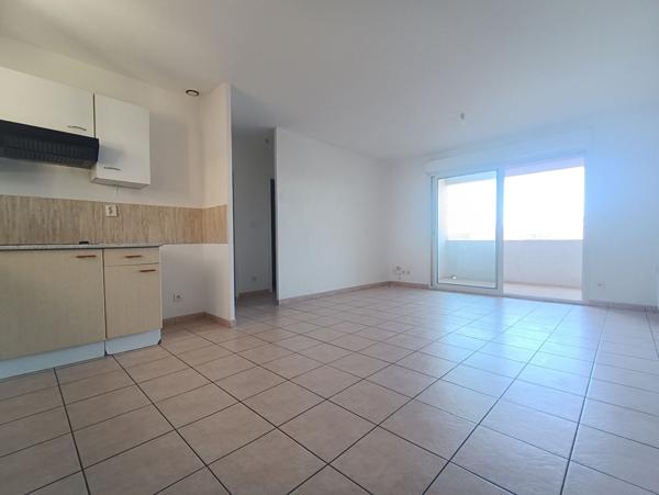 Frontignan - Appartement T3 de 55M² avec terrasse et stationnements