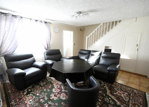 Maison à vendre    7 pièces • 106 m2 Les Mureaux