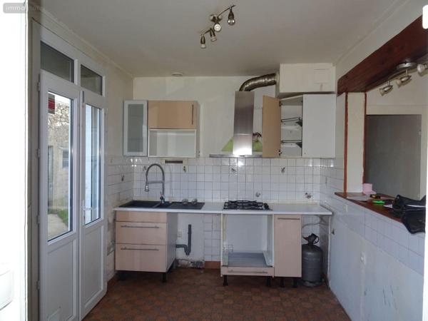 Maison à vendre à Levroux dans l'Indre (36110), ref : 36019/811