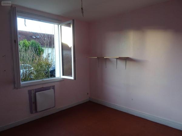 Maison à vendre à Levroux dans l'Indre (36110), ref : 36019/811