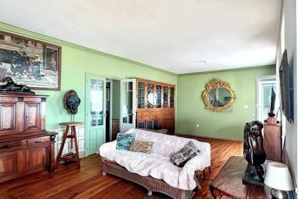 APPARTEMENT T3 DE 79M2-FACE MER-JARDIN 75M2-GARAGE-2CAVES-PROCHE COMMERCES-POSSIBILITÉ 2 CHAMBRES