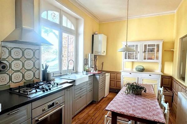 APPARTEMENT T3 DE 79M2-FACE MER-JARDIN 75M2-GARAGE-2CAVES-PROCHE COMMERCES-POSSIBILITÉ 2 CHAMBRES