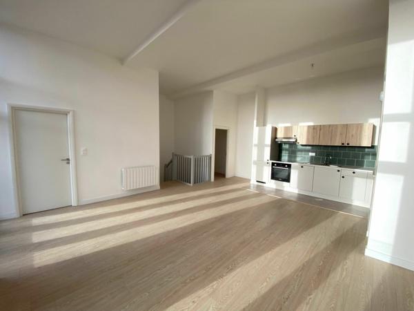 Appartement à louer    3 pièces •  Armentières