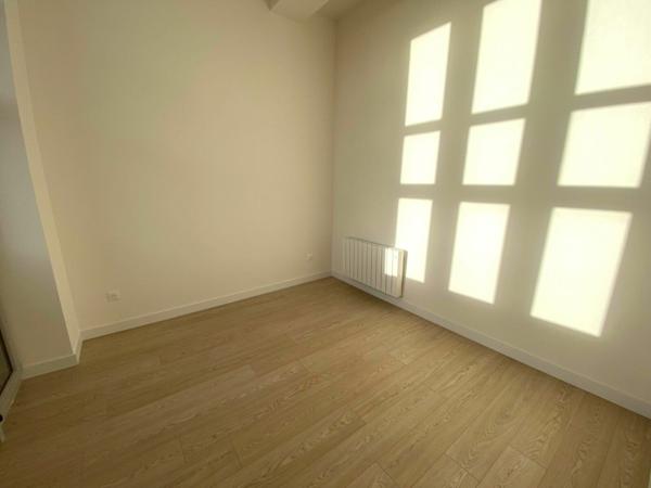 Appartement à louer    3 pièces •  Armentières