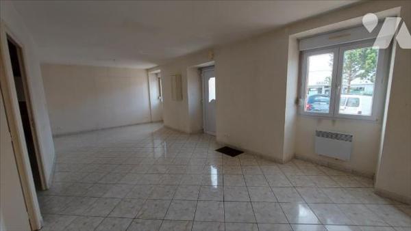 DAMERY - IMMEUBLE LOGEMENTS + CAVEAU RECEPTION