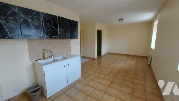 DAMERY - IMMEUBLE LOGEMENTS + CAVEAU RECEPTION