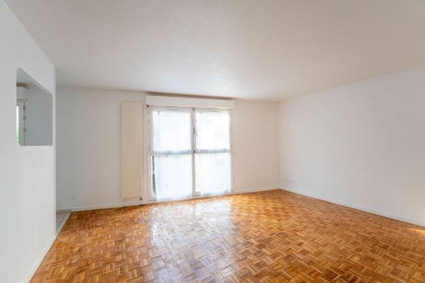 Appartement Villeurbanne 3 Pièces - VILLEURBANNE