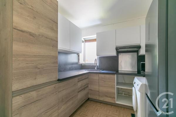 Appartement F3 à vendre  3 pièces - 72,92 m2 ST MAUR DES FOSSES - 94