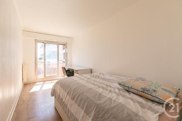 Appartement F3 à vendre  3 pièces - 72,92 m2 ST MAUR DES FOSSES - 94